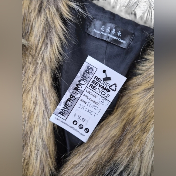 Ravens & Rockers Faux Fur Pleather Jacket Size Small - Picture 2 of 6